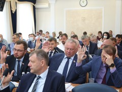Глава города Вадим Кстенин принял участие в работе одиннадцатого заседания Воронежской городской Думы