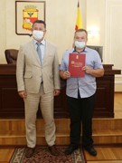 В преддверии профессионального праздника в мэрии чествовали представителей строительной отрасли города