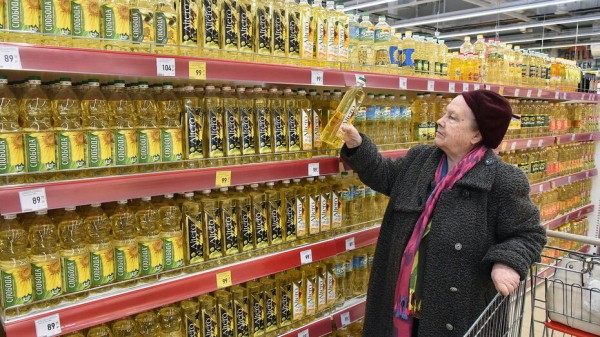 Российские торговые сети проверят на предмет сговора после жалоб на рост цен