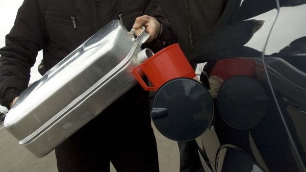 Экс-начальник подразделения Воронежского института ФСИН попался на хищении топлива