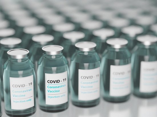 В Воронеже вакцины от коронавируса получили 3,5 тысячи человек