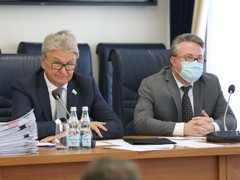 Глава города Вадим Кстенин принял участие в работе одиннадцатого заседания Воронежской городской Думы