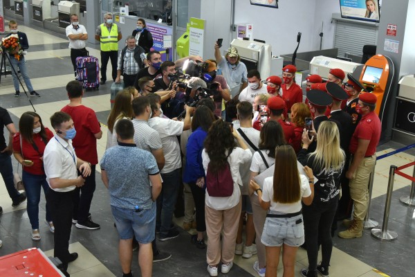 &laquo;Буду наслаждаться днями с родными&raquo;. Как Воронеж встретил свою олимпийскую чемпионку