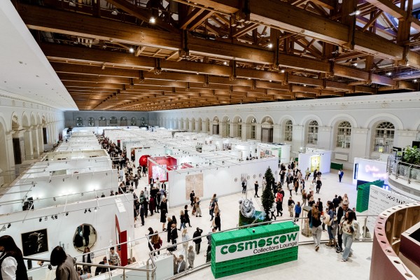 Не только любовь к искусству. Как &laquo;прозвучал&raquo; Воронеж на международной ярмарке Cosmoscow