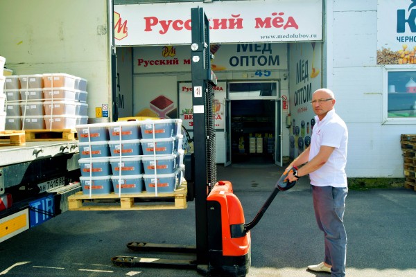 Вкусно и полезно. Воронежская компания создала модное медовое лакомство для молодежи