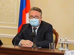Мэр Вадим Кстенин принял участие в совете директоров и поздравил с юбилеем АО &laquo;Электросигнал&raquo;