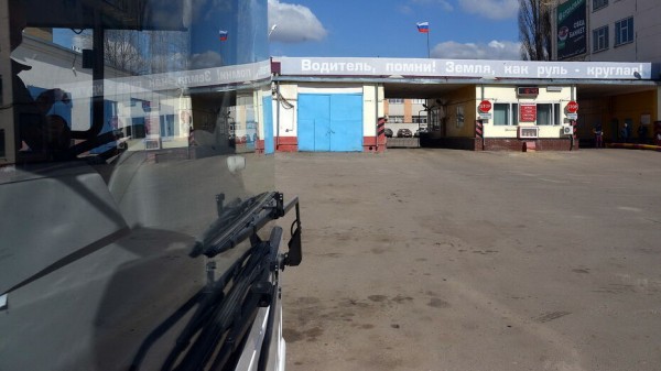 От воронежских водителей маршруток потребовали не оставлять транспорт во дворах