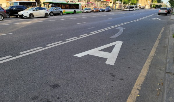 В Воронеже по 1000 рублей заплатят перевозчики за выезд маршрутки с выделенной полосы