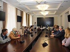 В администрации Воронежа поздравили с профессиональным праздником представителей туристической отрасли