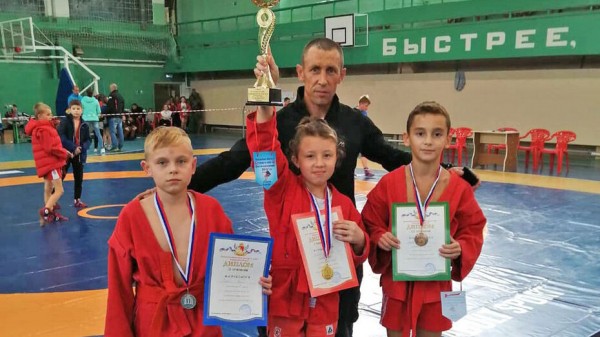Лискинская спортсменка привезла &laquo;золото&raquo; с областного турнира по самбо