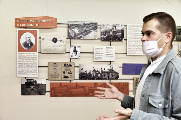 Телефон ХIХ века и машина Николая II. Что покажет новая выставка в воронежском музее