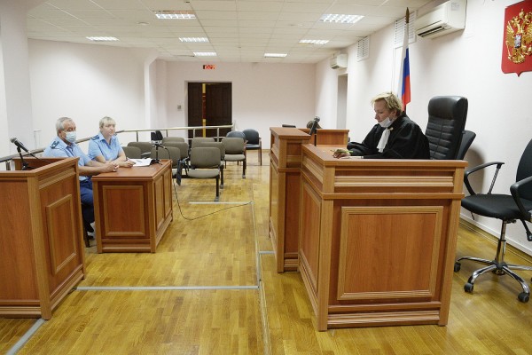 &laquo;Она звала меня сегодня ночью&raquo;. Пенсионерку из Воронежа осудили за смерть 98-летней матери