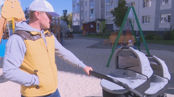 С рождения стали звёздами. Как живёт первая за 34 года воронежская семья с четверняшками 