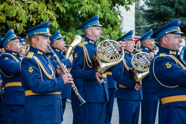 &laquo;Судьба авиации нам вручена&raquo;. В Воронеже 1-курсники Военно-воздушной академии приняли присягу