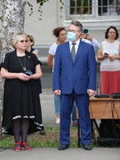 Вадим Кстенин поздравил школьников с Днем знаний