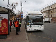 В Воронеже продолжаются ежедневные усиленные рейды по соблюдению масочного режима