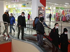 В Воронеже продолжаются ежедневные усиленные рейды по соблюдению масочного режима