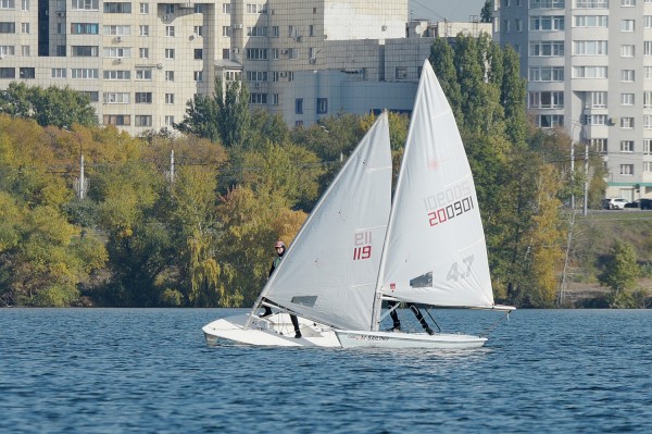 Ветреные ребята. В Воронеже прошли соревнования Кубка области по парусному спорту