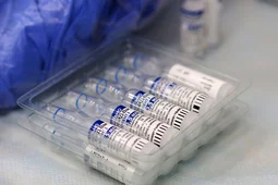 Сохранить кадры. Как отказ от вакцинации повлияет на экономику Воронежской области