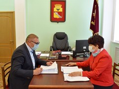 В приемных губернатора рассмотрели обращения граждан