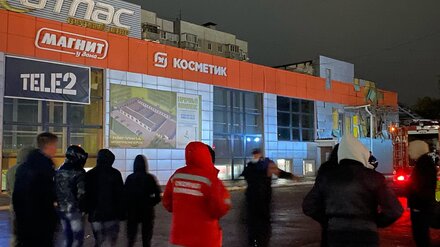 В Воронежской области в торговом центре прогремел взрыв: появились фото