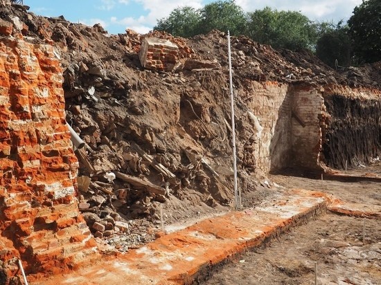 В центре Воронежа археологи нашли старинные артефакты XVII века