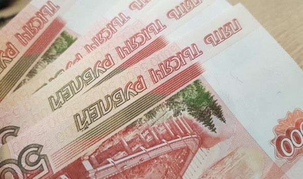 793 тысячи рублей потеряла воронежская пенсионерка, пытаясь защитить их от мошенников