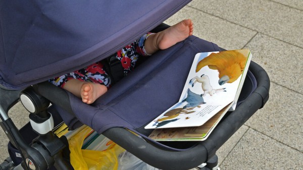 Пособие по уходу за ребенком в 2022 году проиндексируют на 5,8%