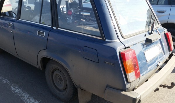 Житель Воронежа взятый у соседки на время ВАЗ-2104 сдал на металлолом