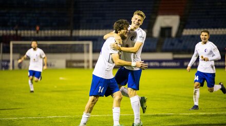 В чернозёмном дерби воронежский &laquo;Факел&raquo; и липецкий &laquo;Металлург&raquo; устроили перестрелку 