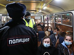 В Воронеже продолжаются ежедневные усиленные рейды по соблюдению масочного режима