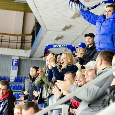 "Буран" начнет домашнюю серию без болельщиков  Ко всем новостям