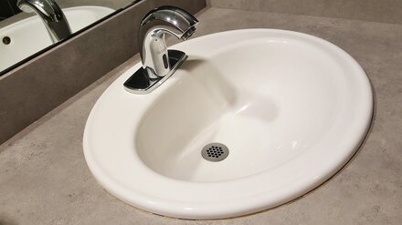 Часть Воронежа осталась без воды из-за аварии на стройплощадке