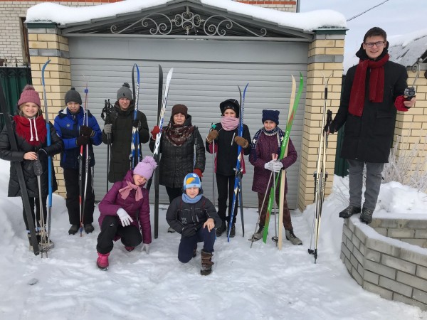 Работа 24/7 без отпусков и выходных. Как живут современные воронежские многодетные матери