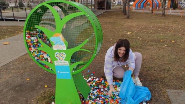 Общественники поделились первыми итогами оригинальной акции по сбору крышек в Воронеже