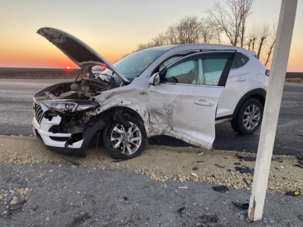 Под Воронежем автоледи на Hyundai спровоцировала аварию с тремя пострадавшими