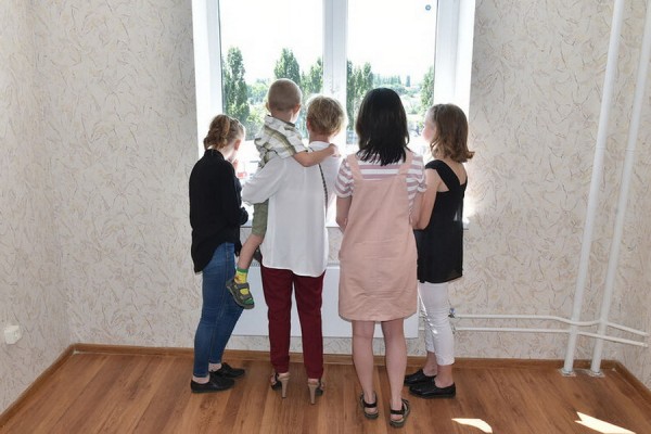 С рождения до 17 лет. На какие детские выплаты могут рассчитывать воронежские родители