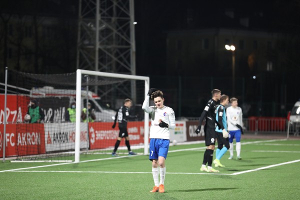 Спорный и неназначенный пенальти привели к поражению воронежского &laquo;Факела&raquo; в матче ФНЛ