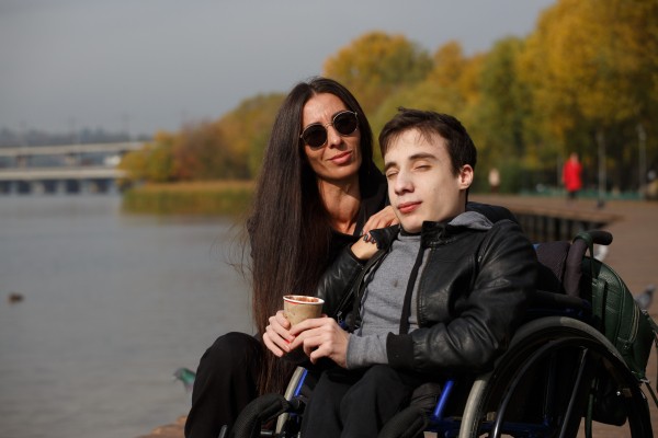&laquo;Сын научил любить жизнь&raquo;. Как сильные воронежские мамы воспитывают особенных детей
