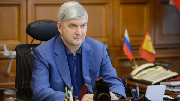 Губернатор Воронежской области поручил ввести проверку QR-кодов при посещении ТЦ
