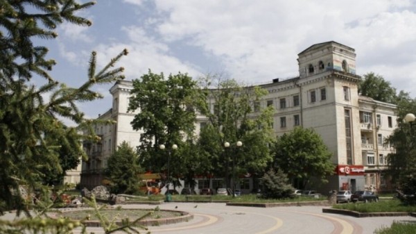 В расселенном доме на улице Депутатской в Воронеже устроили незаконный рейв