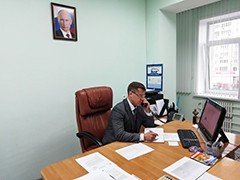 В районах города проходят дистанционные приемы граждан