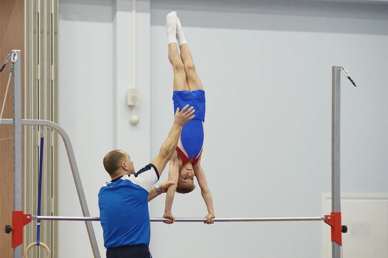 Не гости, а хозяева. Как в воронежском зале мужской гимнастики тренируются будущие звезды