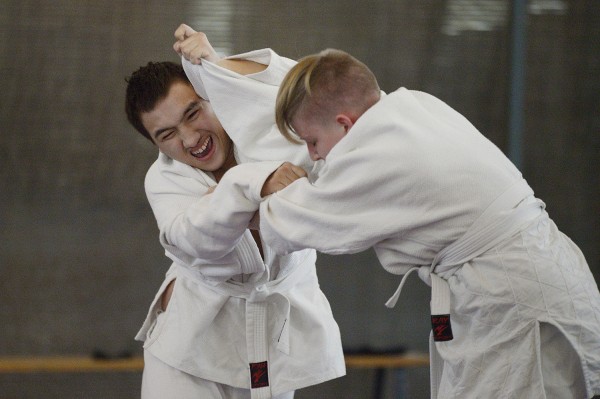 Их побед нельзя не увидеть. В Воронеже прошел турнир по дзюдо для незрячих спортсменов