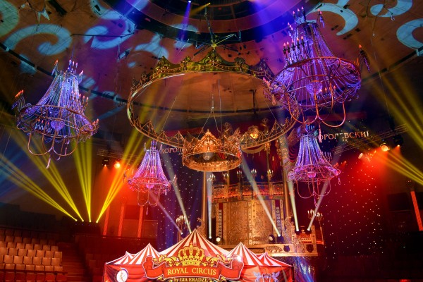 В Воронежском цирке покажут новогодний спектакль с королевским размахом