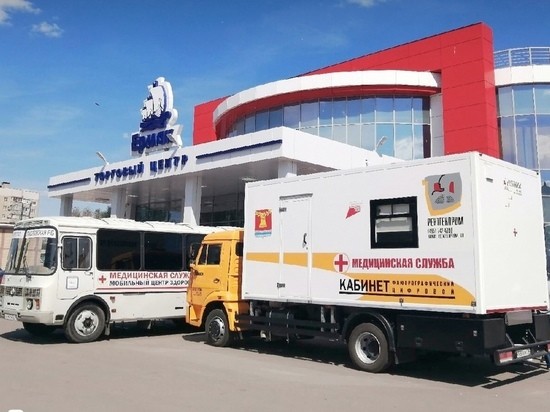 В Воронежской области до конца пандемии работодатели получили право отстранять непривитых сотрудников от работы