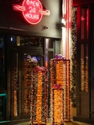 Воронеж готовится к новогодним и рождественским праздникам