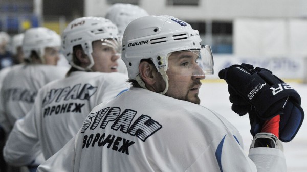 Воронежский &laquo;Буран&raquo; всухую победил ангарский &laquo;Ермак&raquo;