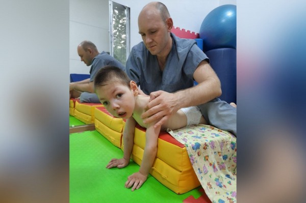 Надежда и опора. Как помочь четырехлетнему воронежскому мальчику с ДЦП