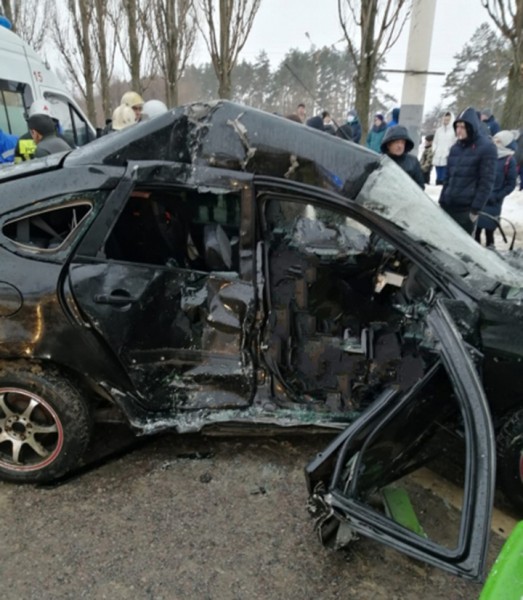 В Воронеже в ДТП на Новосибирской вместе с отцом погибла месячная малышка